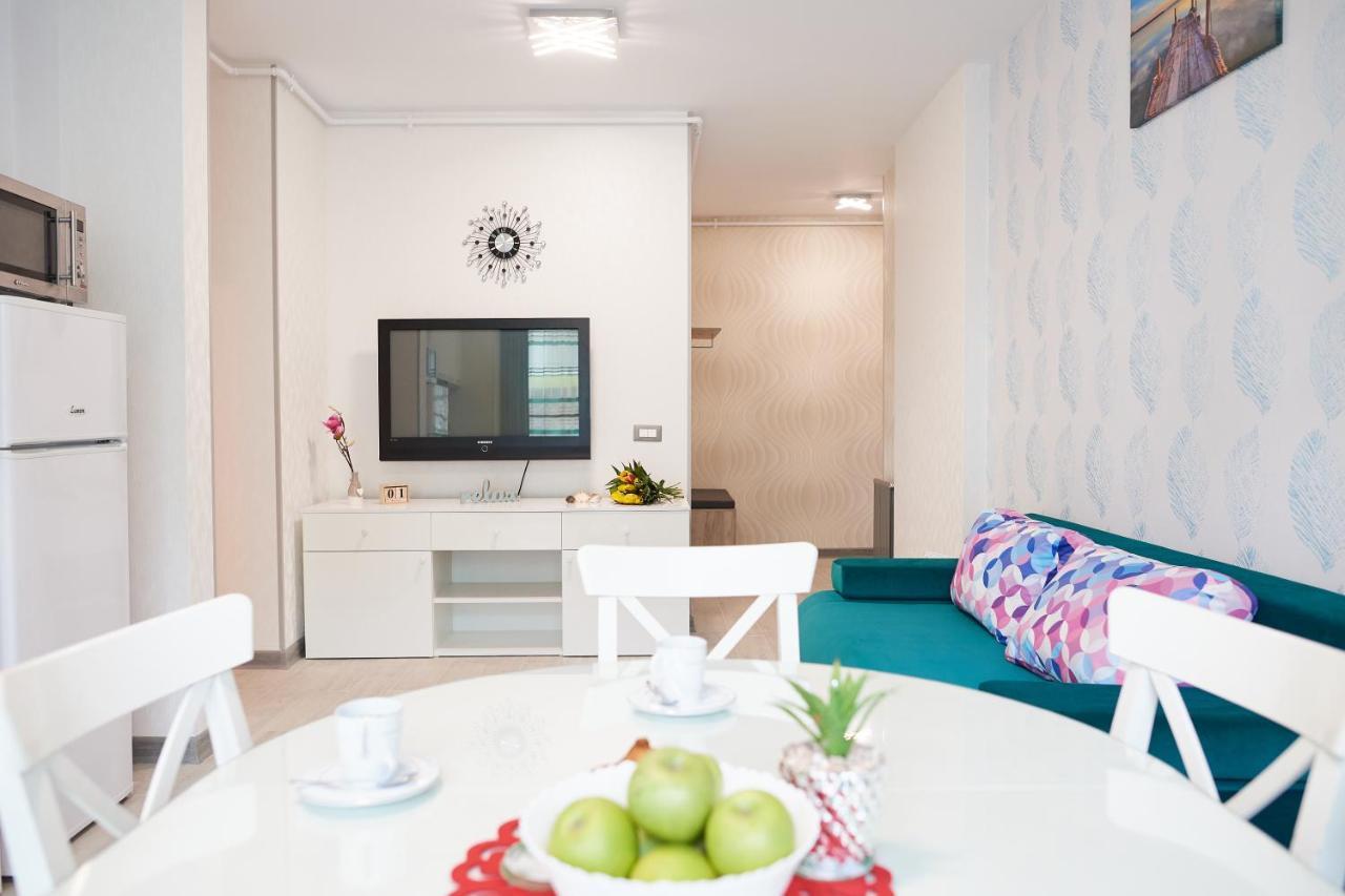 Aquamarin 2Bd Apt Spa N Pools Beach Resort Navodari Exterior photo
